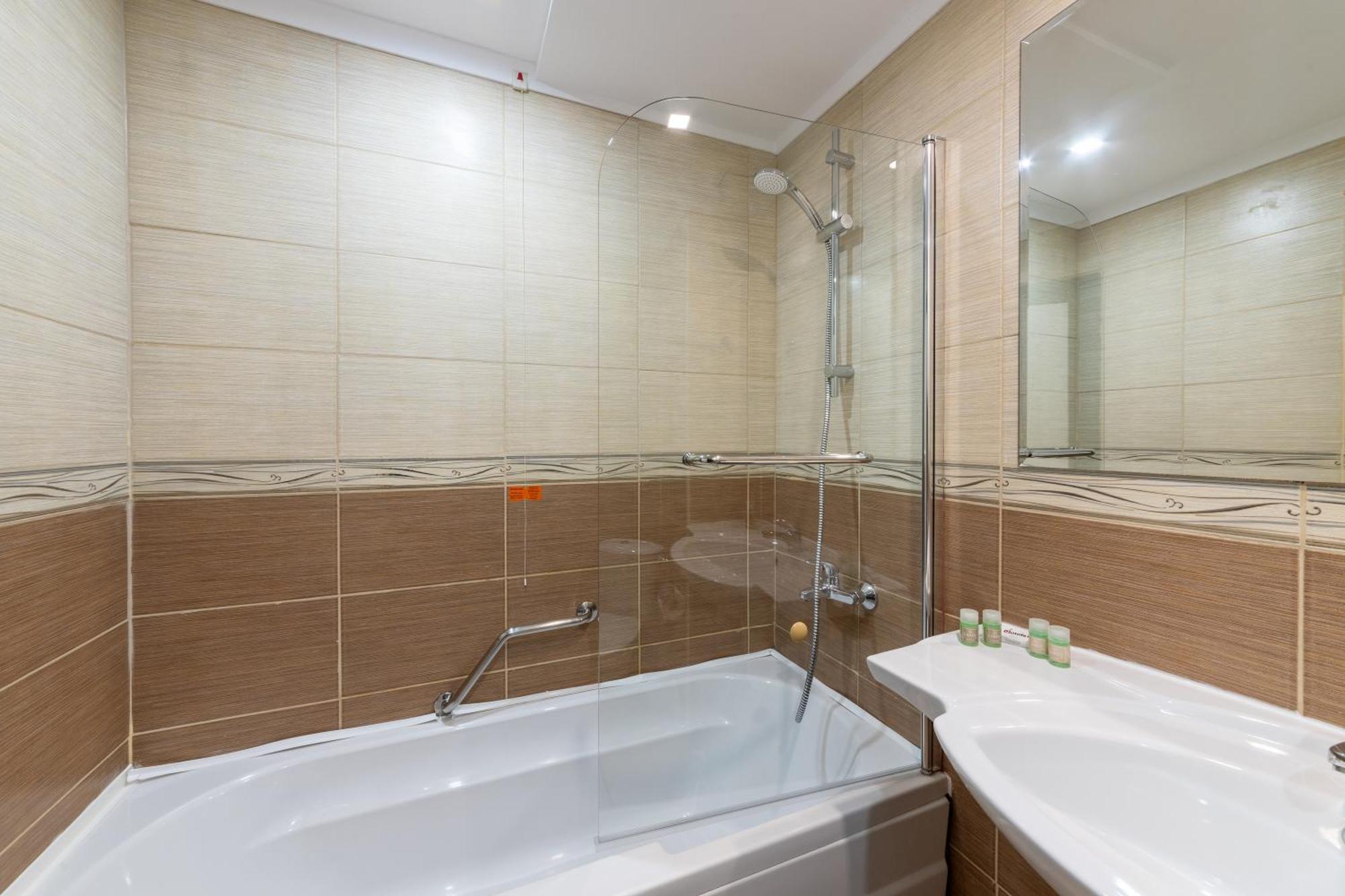 Studio In Sveta Elena Complex Mineral Pool & Spa! Святые Константин и Елена Экстерьер фото